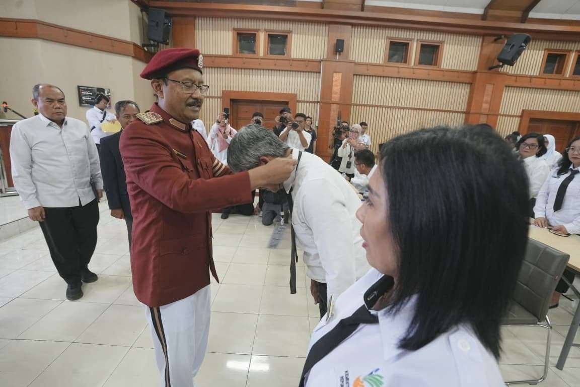 Mensos Gus Ipul Buka Pelatihan Kepala Sekolah Rakyat 2025 di Bandung