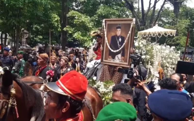 Pemakaman Paku Buwono XIII di Imogiri Dihadiri Ribuan Warga
